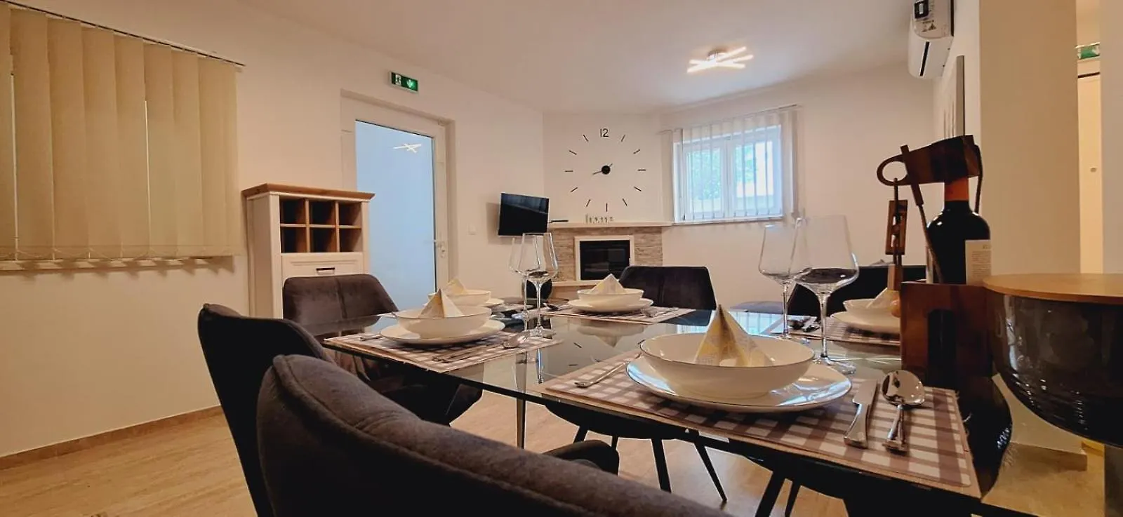 Kata'S Apartment'S Medulin 0*,  Croatia